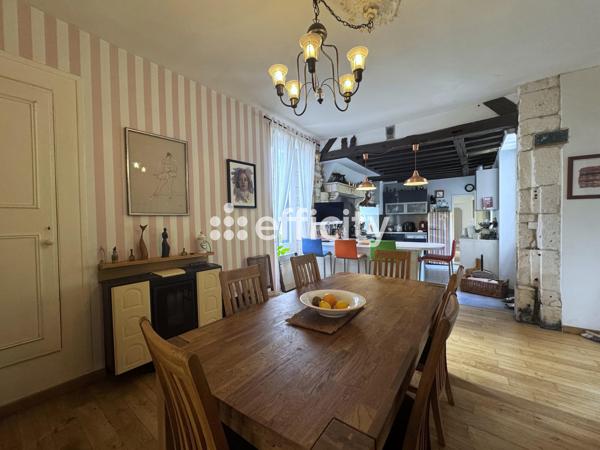 Maison 11 pièces - 250 m²