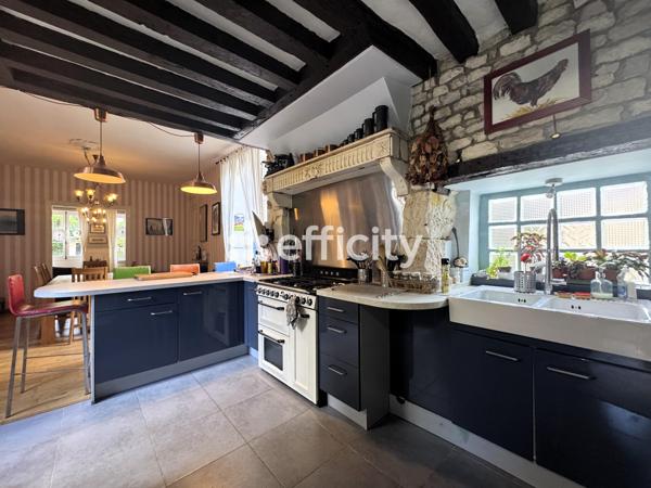 Maison 11 pièces - 250 m²