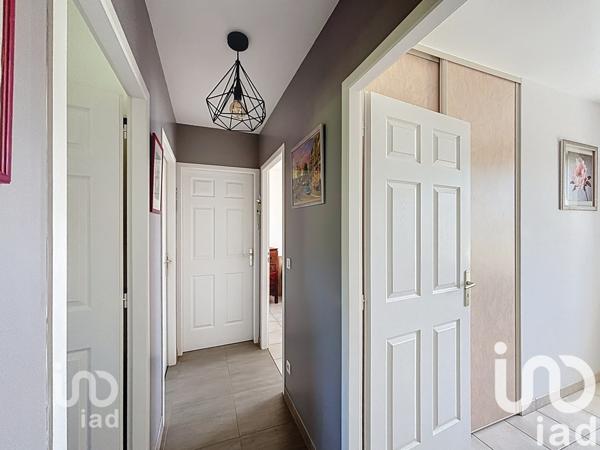 Maison à vendre 4 pièces 92 m² Saint-Seurin-sur-l'Isle