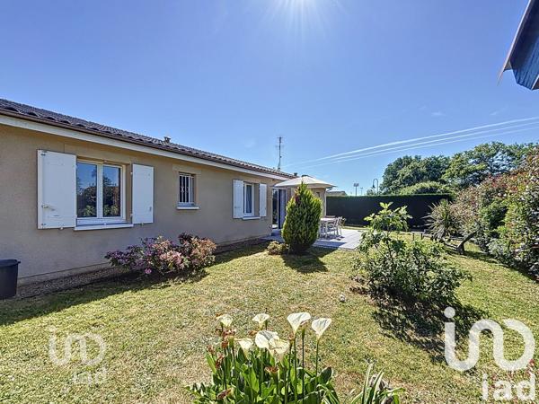 Maison à vendre 4 pièces 92 m² Saint-Seurin-sur-l'Isle