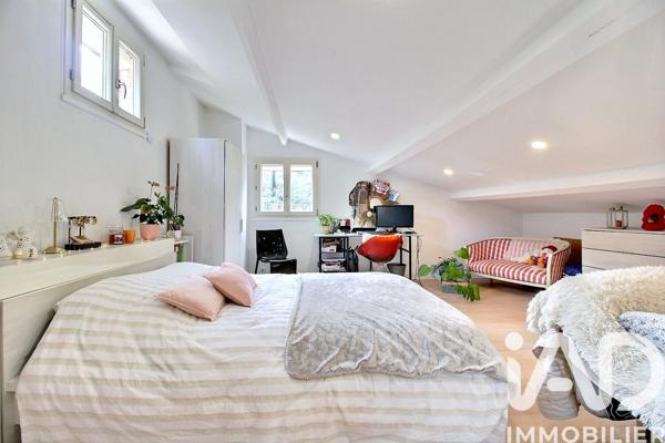 Maison à vendre 5 pièces 200 m² Auriol
