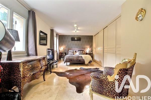 Maison à vendre 5 pièces 200 m² Auriol