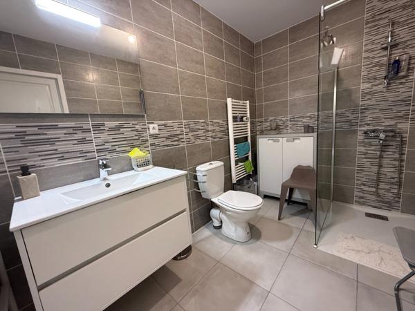 Maison récente à vendre 5 pièces 3 chambres jardin Proche LA ROCHEFOUCAULD EN ANGOUMOIS