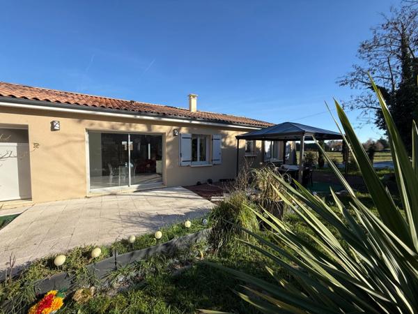 Maison récente à vendre 5 pièces 3 chambres jardin Proche LA ROCHEFOUCAULD EN ANGOUMOIS