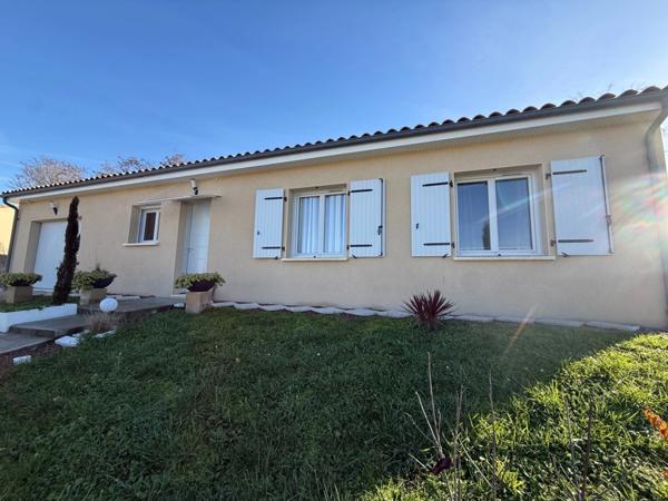 Maison récente à vendre 5 pièces 3 chambres jardin Proche LA ROCHEFOUCAULD EN ANGOUMOIS