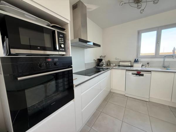 Maison récente à vendre 5 pièces 3 chambres jardin Proche LA ROCHEFOUCAULD EN ANGOUMOIS