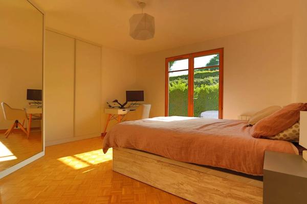 Appartement 5 pièces à Annecy-le-Vieux avec jardin – Confort familial dans un cadre verdoyant