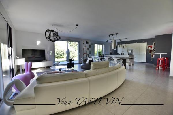 Vente / Pavillon à Neuville-sur-Sarthe (72190)