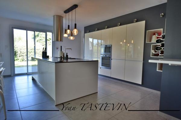 Vente / Pavillon à Neuville-sur-Sarthe (72190)