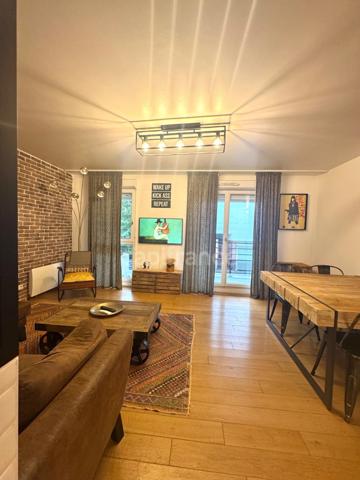 À VENDRE – Bel appartement F3 de 69 m² avec balcon, parking & ascenseur – Bobigny au porte de Paris