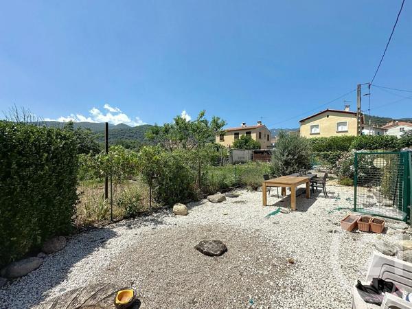 Maison à vendre  4 pièces - 74,48 m 2   CERET  - 66