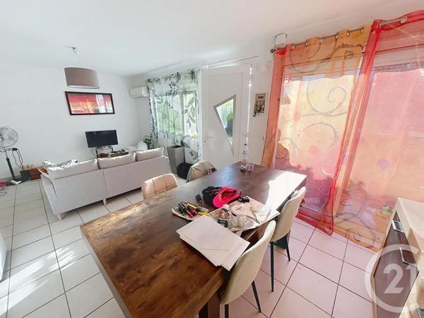 Maison à vendre  4 pièces - 74,48 m 2   CERET  - 66
