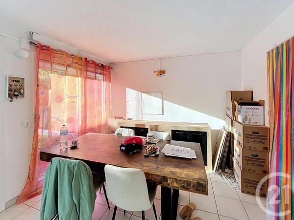 Maison à vendre  4 pièces - 74,48 m 2   CERET  - 66
