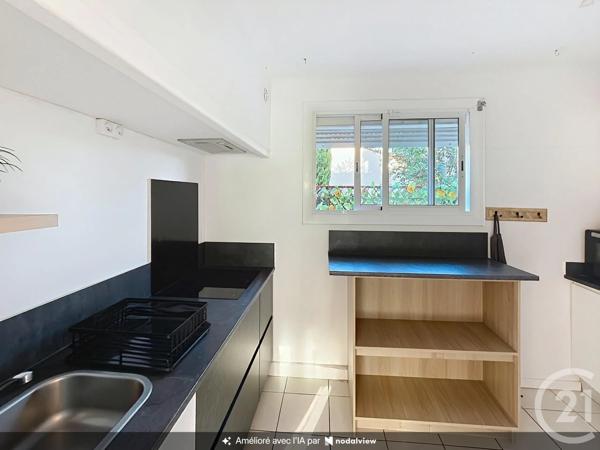 Maison à vendre  4 pièces - 74,48 m 2   CERET  - 66