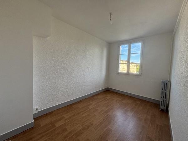Appartement à vendre |  Saint-Florent-sur-Cher |  3 pièces | 58 m²