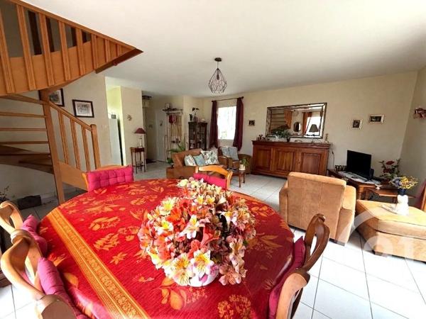 Maison à vendre  4 pièces - 79 m 2   LA PLAINE SUR MER  - 44