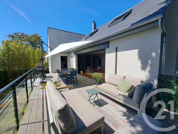 Maison à vendre  9 pièces - 220 m 2   ST SEBASTIEN SUR LOIRE  - 44