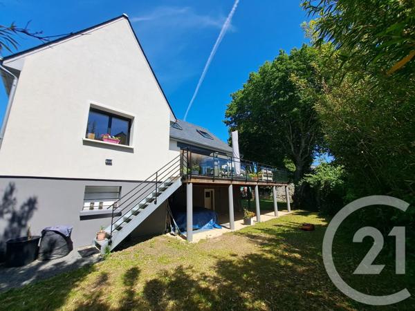Maison à vendre  9 pièces - 220 m 2   ST SEBASTIEN SUR LOIRE  - 44
