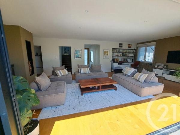 Maison à vendre  9 pièces - 220 m 2   ST SEBASTIEN SUR LOIRE  - 44
