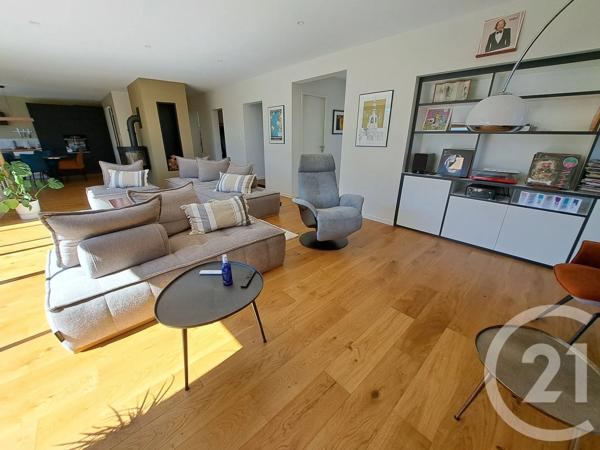 Maison à vendre  9 pièces - 220 m 2   ST SEBASTIEN SUR LOIRE  - 44