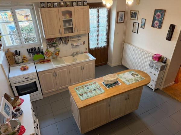 Maison à vendre à Chânes en Saône-et-Loire (71570), ref : MA 684