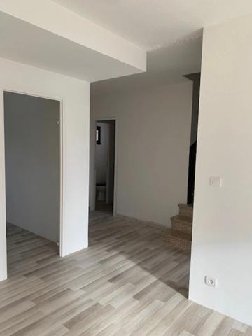 Dpt Haute Garonne (31), à vendre REVEL maison P6