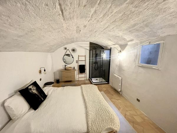 Appartement à vendre    3 pièces •  Avignon