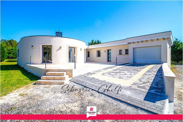 maison contemporaine de plain-pied avec 3 chambres- garage-beau terrain