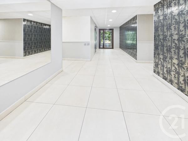 Appartement F3 à vendre  3 pièces - 61,99 m 2   VILLENAVE D ORNON  - 33