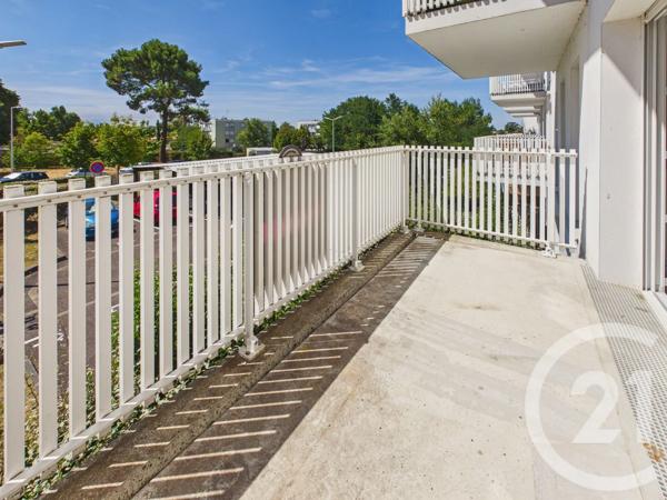 Appartement F3 à vendre  3 pièces - 61,99 m 2   VILLENAVE D ORNON  - 33