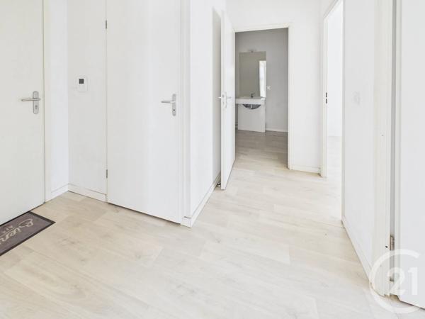 Appartement F3 à vendre  3 pièces - 61,99 m 2   VILLENAVE D ORNON  - 33