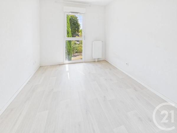 Appartement F3 à vendre  3 pièces - 61,99 m 2   VILLENAVE D ORNON  - 33