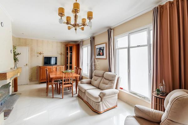 Maison 2 chambres sur 2586m² dans POILLY-LEZ-GIEN