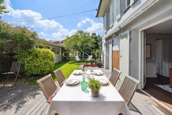 Saint-Augustin – Maison de 193m², jardin et double garage