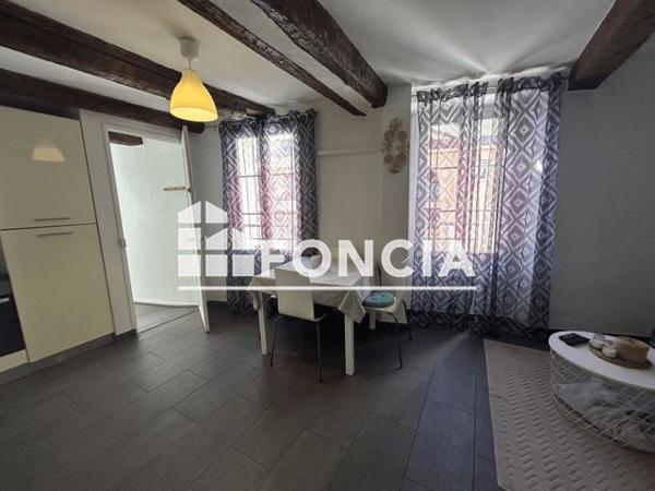 Location Appartement 2 pièces 31.7 m² - Bandol 83150