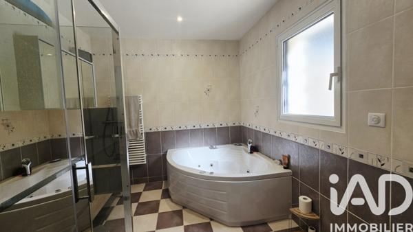 Maison à vendre 6 pièces 207 m² Prayssac