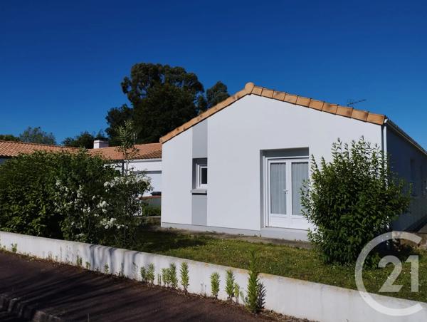 Maison à vendre  3 pièces - 86 m 2   BEAUVOIR SUR MER  - 85