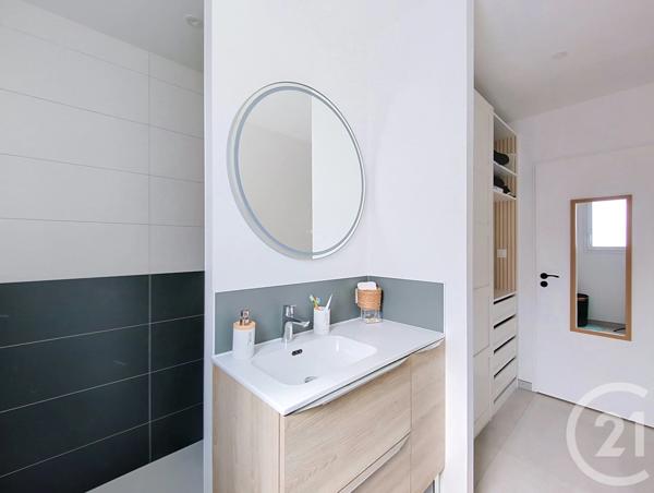 Maison à vendre  3 pièces - 86 m 2   BEAUVOIR SUR MER  - 85