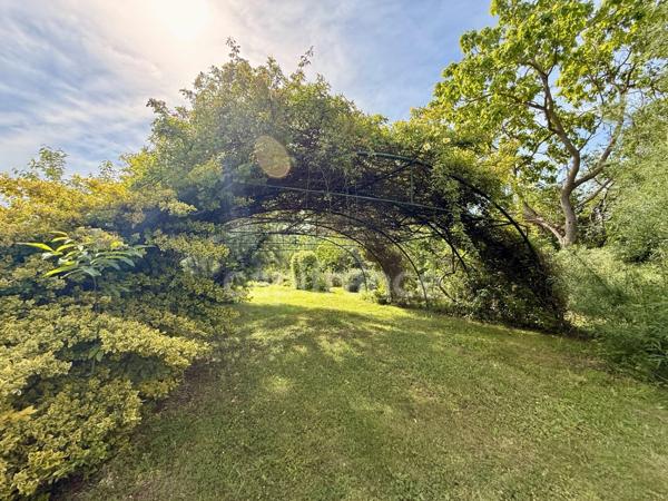 Propriete à vendre 10 pièces LIMOUX (11) 205,07m2 habitables sur 2,05 hectares de terrain