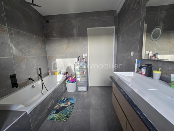 Maison contemporaine de 145 m²