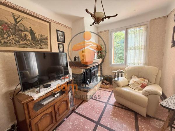 Vente                                                      Maison
                        
                     5 pièces                      90 m2                     à Aubenas