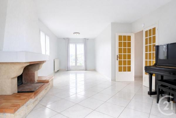 Maison à vendre  4 pièces - 96 m2 FARGUES ST HILAIRE - 33