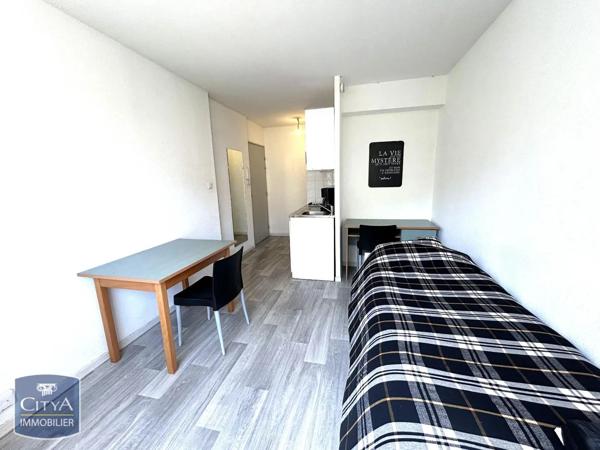 Appartement à louer 1 pièce 17.7m² Lyon 8e Arrondissement (69008)