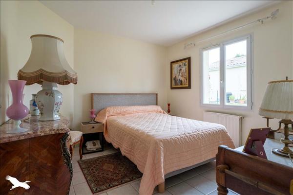 Maison à vendre |  Barbezieux-Saint-Hilaire |  4 pièces | 85 m²