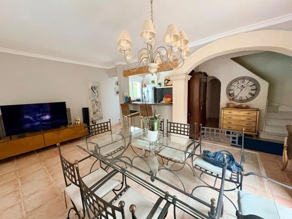 Maison à vendre 5 pièces CAVALAIRE SUR MER (83)