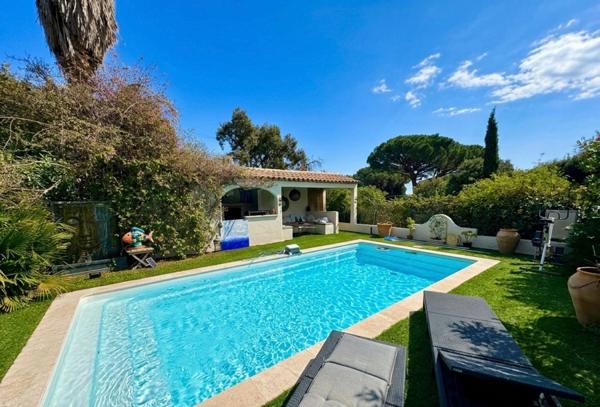 Maison à vendre 5 pièces CAVALAIRE SUR MER (83)