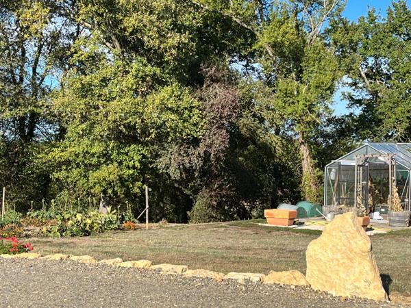Dpt Gers (32), MARCIAC proche, ELEGANTE PROPRIETE plain-pied 4.5 Hectares piscinables, beaux volumes, belles prestations, hangar 700m2, garage