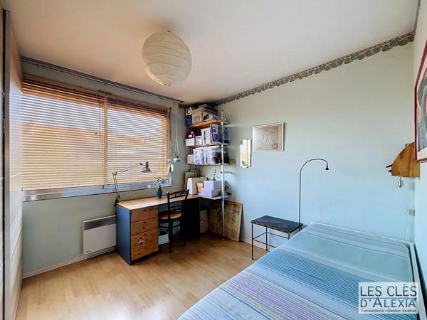 T4  de 87 m2 traversant avec balcons et garage fermé – Villeurbanne
