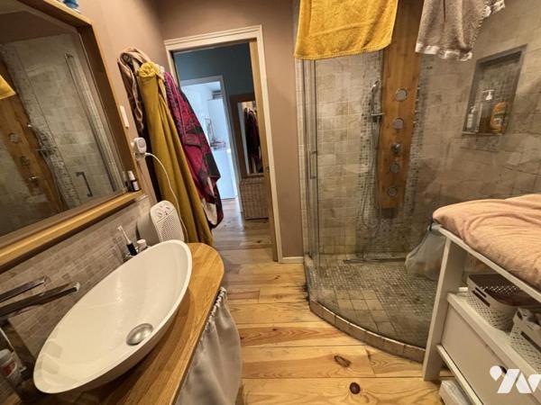 Belle amiénoise avec studio au rez-de-chaussée