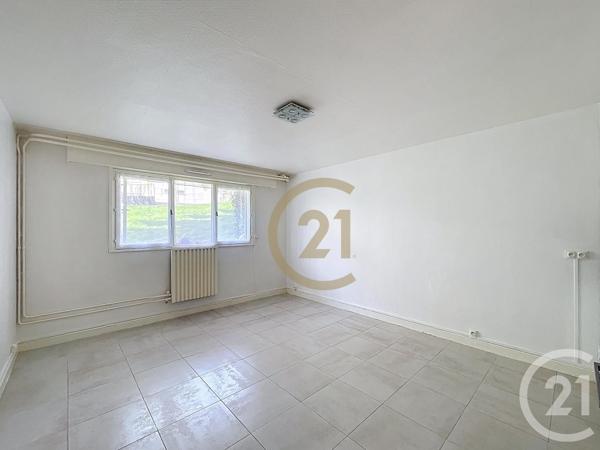 Appartement F1 à vendre  1 pièce - 29,15 m2 NOISY LE ROI - 78